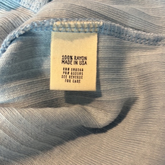 Women’s top1843 - Picture 4 of 7